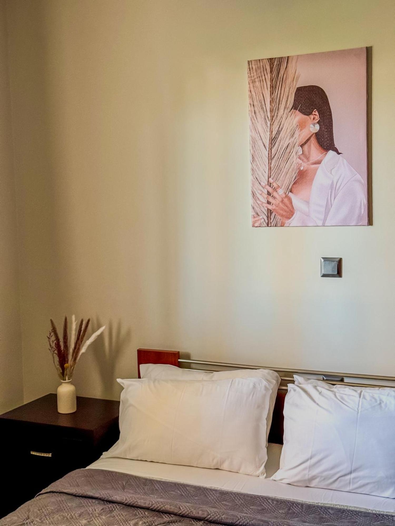 Beachlife: The Bungalow Marmari  Bagian luar foto