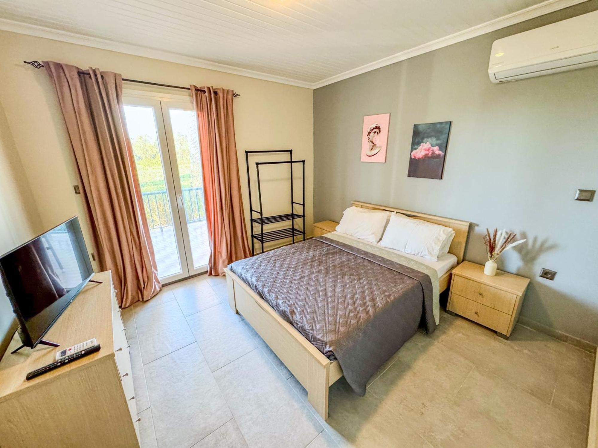 Beachlife: The Bungalow Marmari  Bagian luar foto